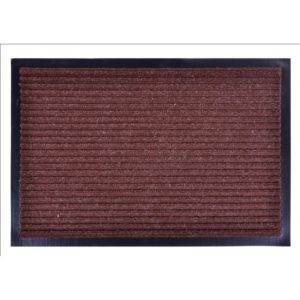 Um capacho retangular marrom com uma superf&iacute;cie texturizada e nervurada e uma borda preta, colocado sobre um fundo branco.