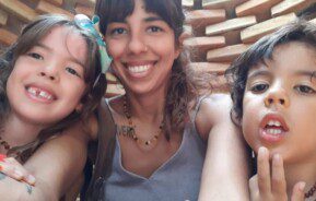 Co-motherhood - Mães solo que vivem em comunidade