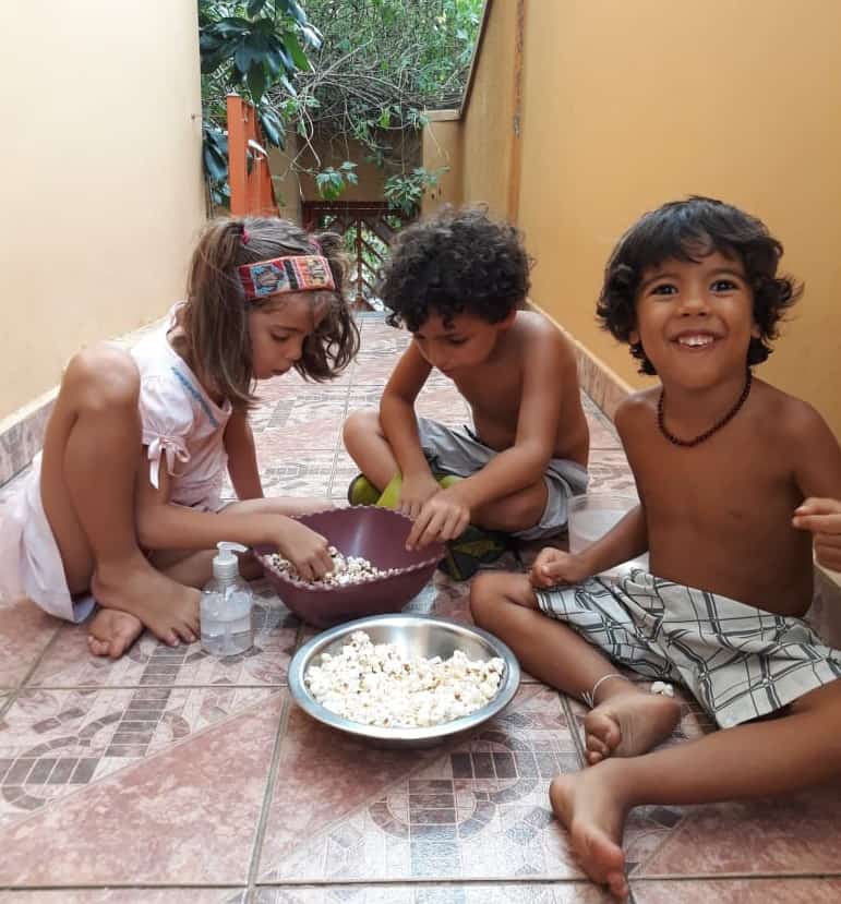 Co-motherhood - Mães solo que vivem em comunidade - Crianças