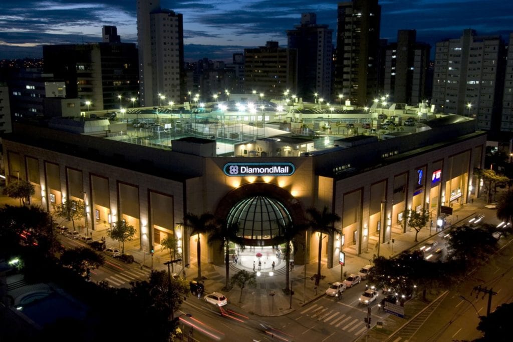 Foto do Diamond Mall em matéria sobre apartamento lourdes BH