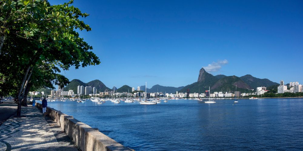 Foto que ilustra matéria sobre os Bairros mais seguros do Rio de Janeiro mostra a mureta da Urca.