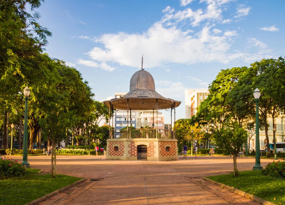 Imagem da Praça da Liberdade, em Belo Horizonte