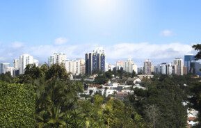 Imagem que ilustra matéria sobre como é morar em Alphaville mostra o bairro visto de cima