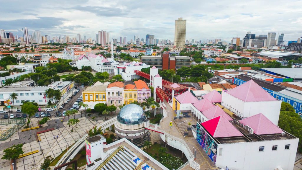 Foto que ilustra matéria sobre o que fazer em fortaleza mostra o Centro Dragão do Mar de Arte e Cultura