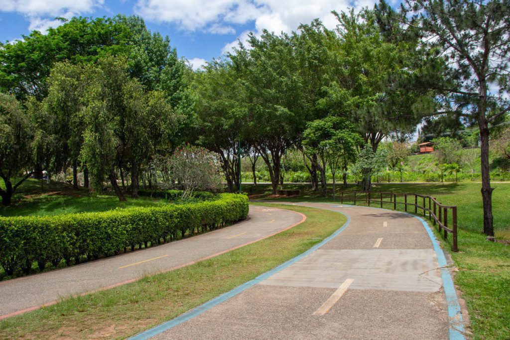 Foto que ilustra matéria sobre Parque Cidade Jundiaí mostra o Parque da Cidade