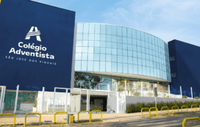 Foto que ilustra matéria sobre escolas particulares em São José mostra a fachada do Colégio Adventista