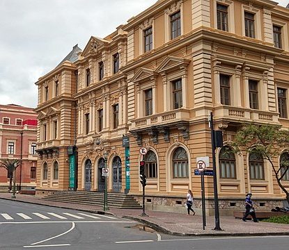 Parte de fora do museu