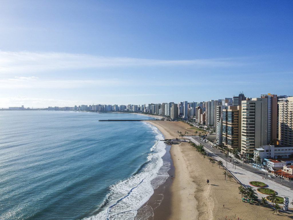 Praia de Iracema vista de cima.