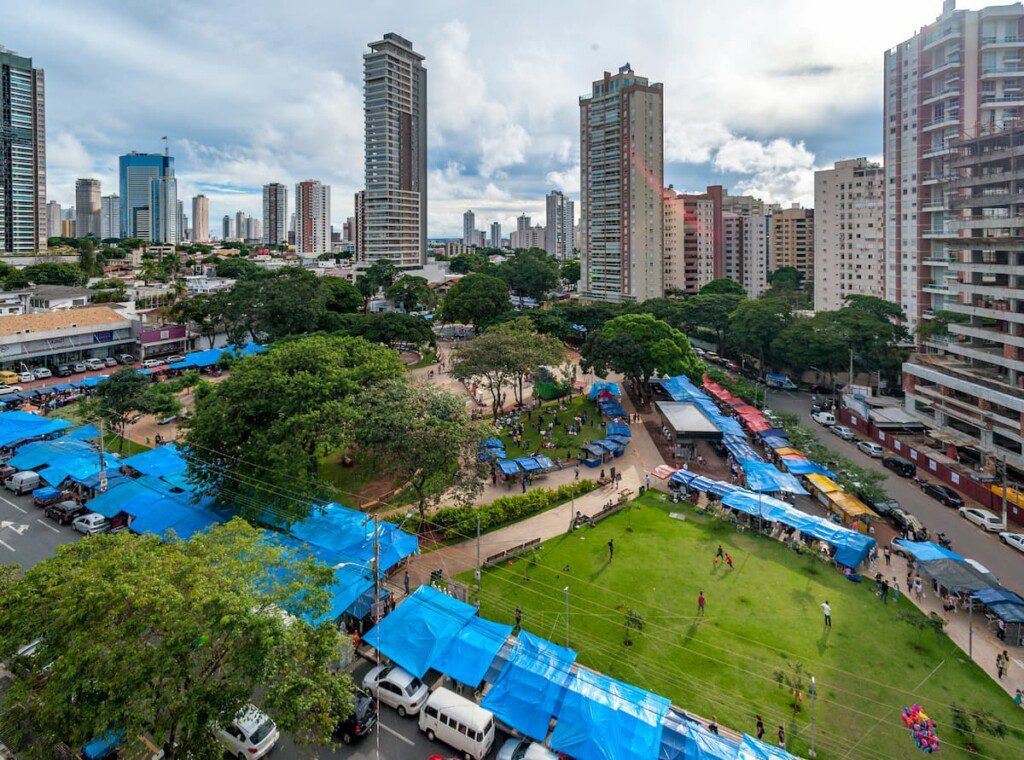 Feira do Sol.