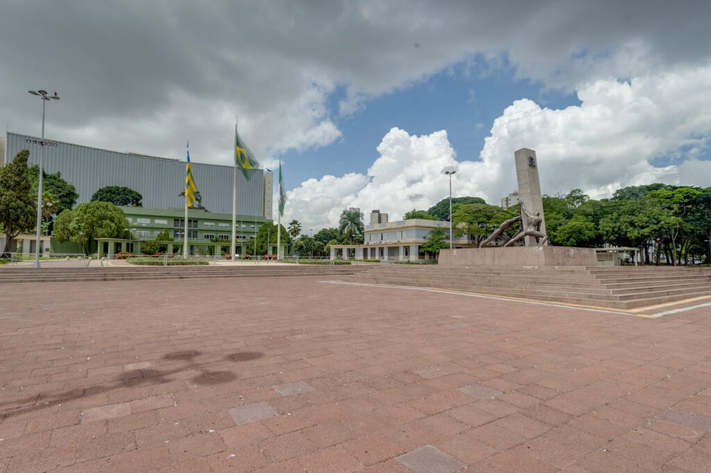 praça cívica de goiânia