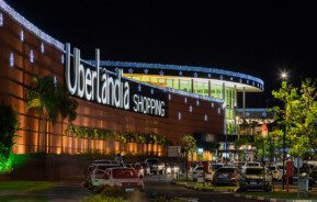 Fachada do Shopping Uberlândia