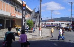 Entrada da Estação Mogi das Cruzes