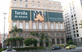 Fachada do Centro Cultural Banco do Brasil Rio de Janeiro.