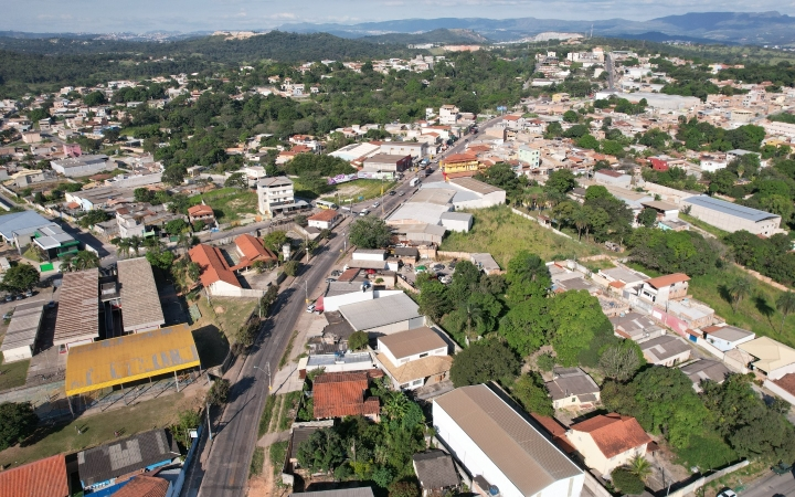 Imagem panorâmica da cidade vista de cima para ilustra matéria sobre o que fazer em Betim