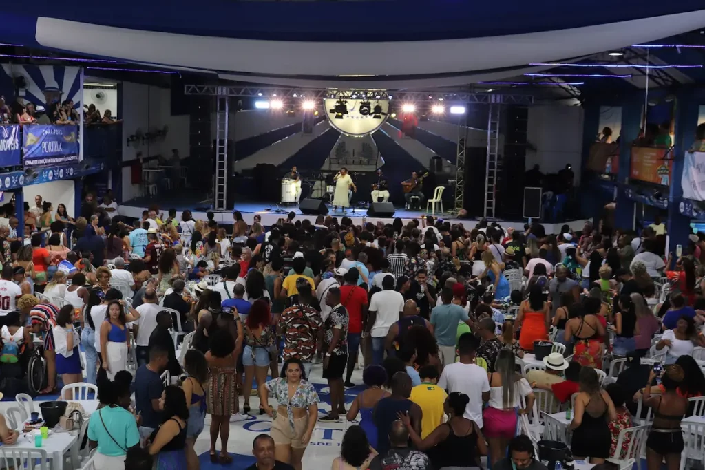 Roda de samba no Rio de Janeiro, na Quadra da Portela.