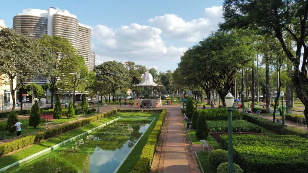 Imagem de parque em Belo Horizonte para ilustrar matéria sobre a melhor capital do Brasil para morar