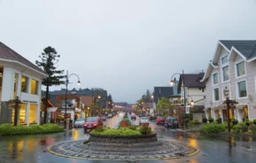 Imagem da paisagem urbana de Gramado, no Rio Grande do Sul, para ilustrar matéria sobre o ranking das cidades com melhor clima do Brasil