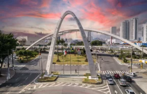 Imagem da Ponte Metálica de Osasco, o Viaduto Reinaldo de Oliveira, mostra paisagem da cidade para ilustrar matéria sobre os bairros mais seguros de Osasco