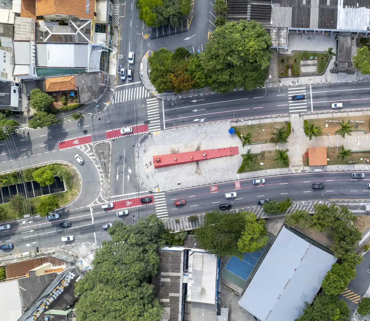 Osasco tem infraestrutura completa com boas escolas, mobilidade urbana, serviços e comércios variados e fácil acesso à atividades de lazer