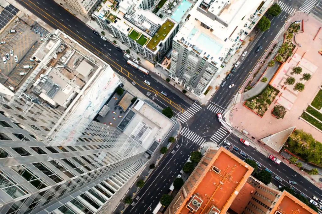 Imagem da vista aérea de prédios em São Paulo, capital, para ilustrar matéria sobre o que é Lei de Zoneamento