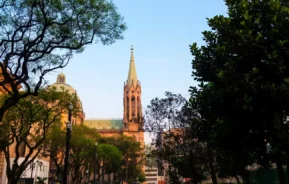 Foto que ilustra matéria sobre o Centro Histórico de São Paulo mostra a Catedral da Sé (Foto: Getty Images)