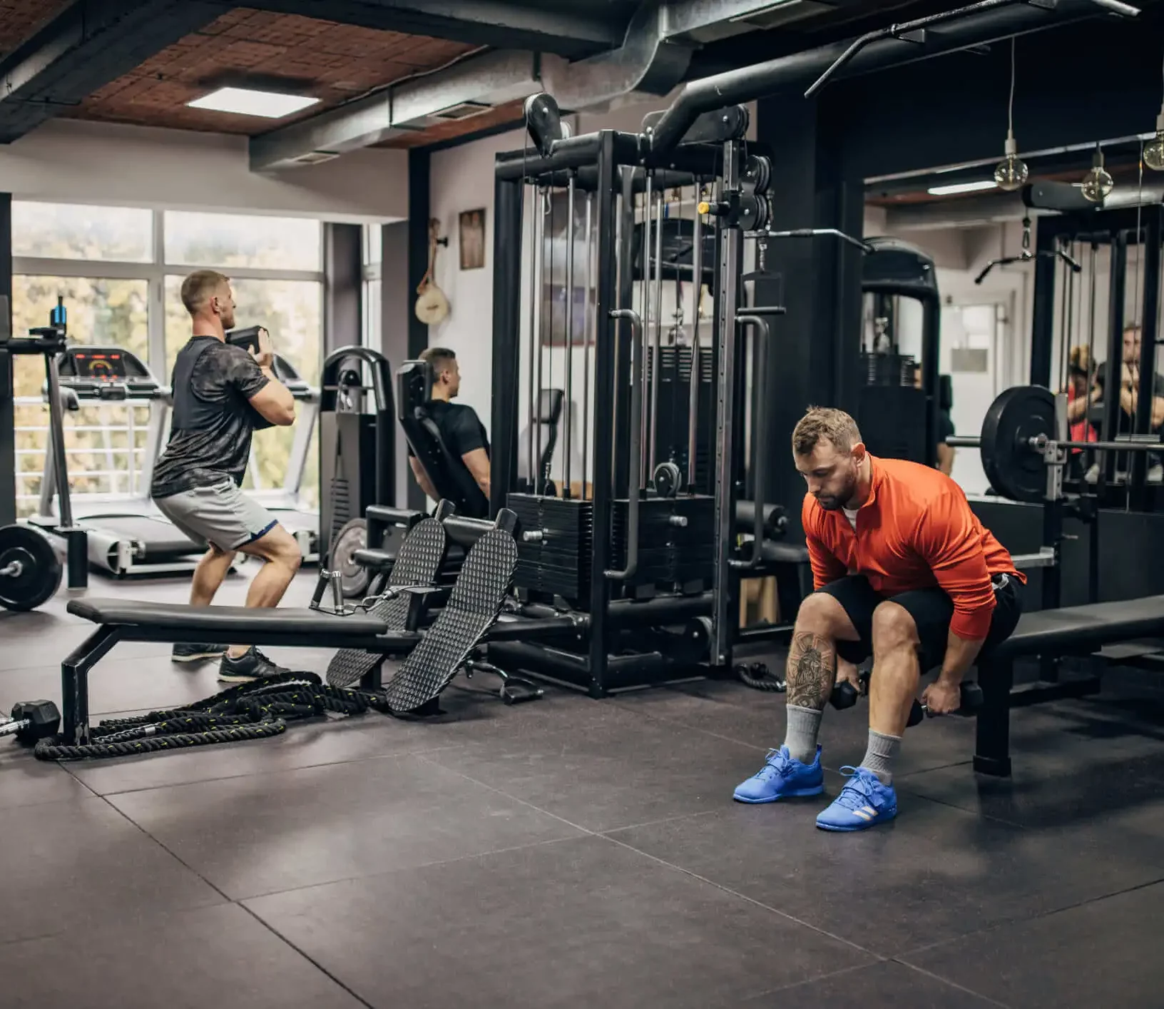 Escolher uma das academias mais bem avaliadas da cidade é uma forma de garantir motivação e acompanhamento adequado