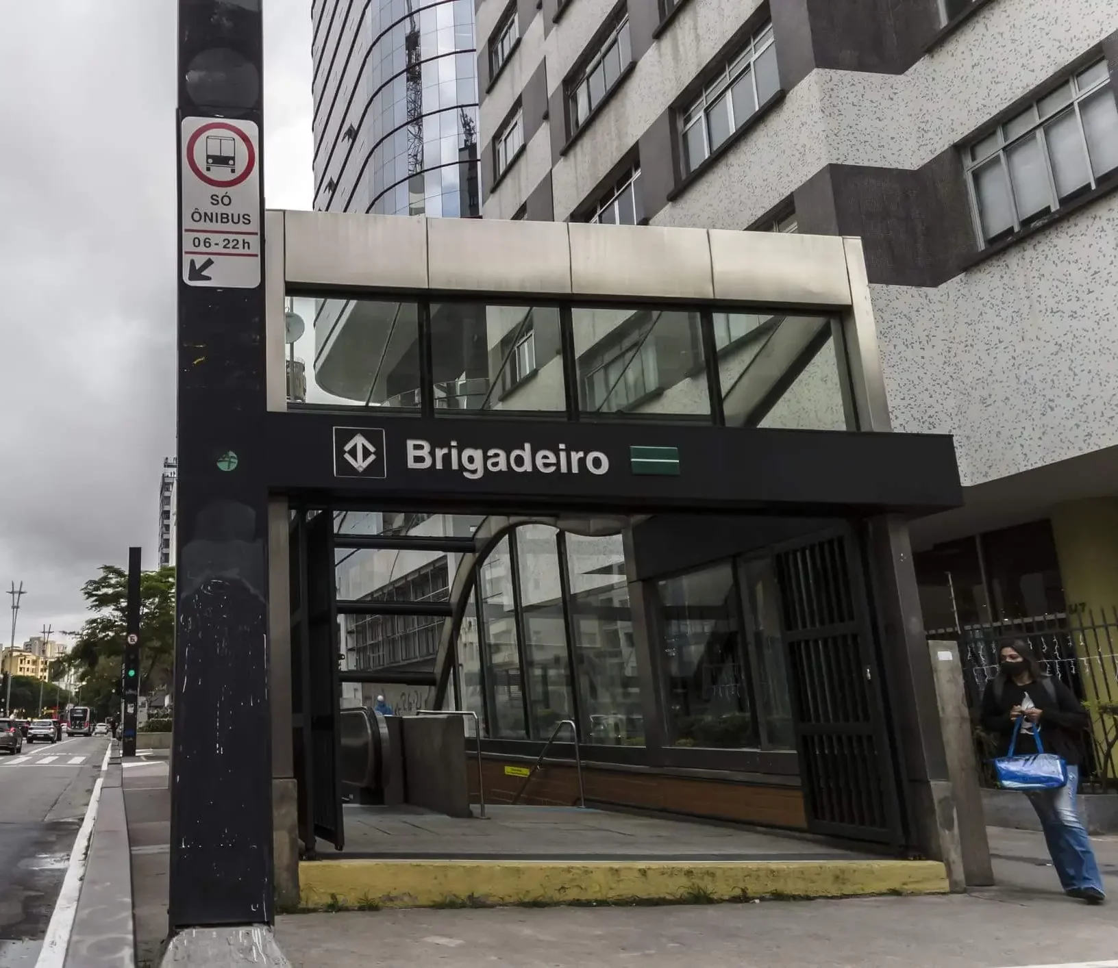 Boa parte dos bares na Paulista fica a poucos passos das estações Consolação, Brigadeiro e Trianon-Masp do metrô
