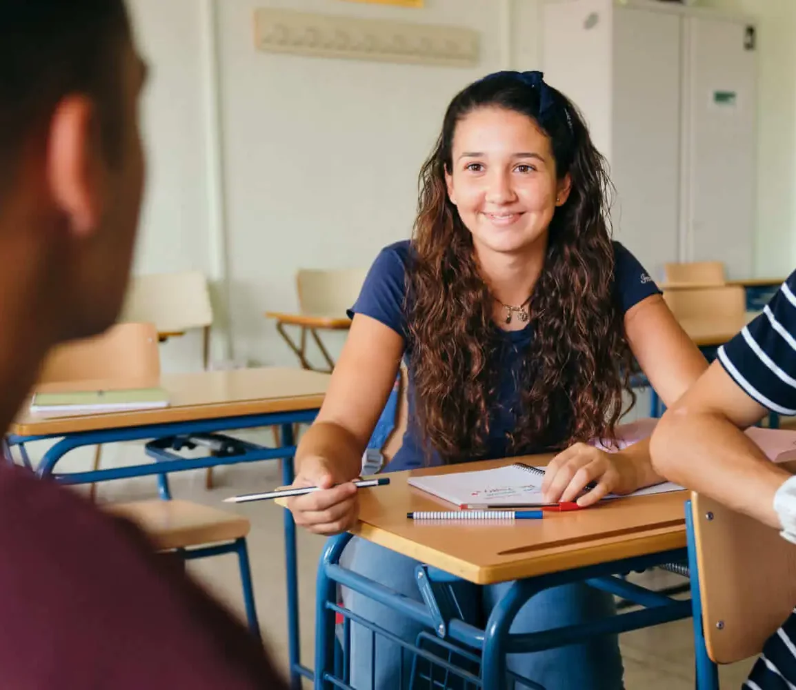 A rede pública de Belo Horizonte conta com mais de 320 escolas que atendem desde a Educação Infantil até o EJA