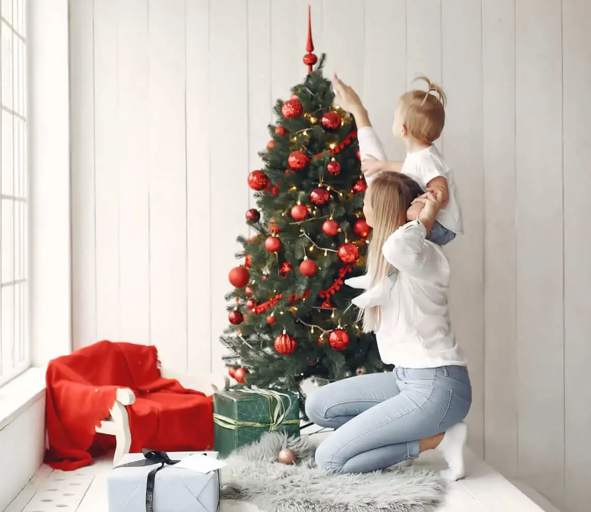 A árvore média funciona bem em salas tradicionais e em ambientes integrados