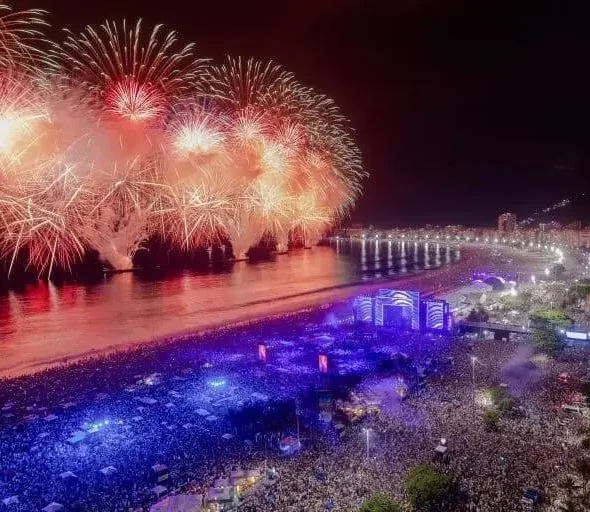 O Rio de Janeiro tem uma das festas de fim de ano mais famosas do país