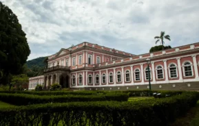 O Museu Imperial é uma das principais atrações para quem busca o que fazer em Petrópolis (Foto: Wania Corredo - MTUR)